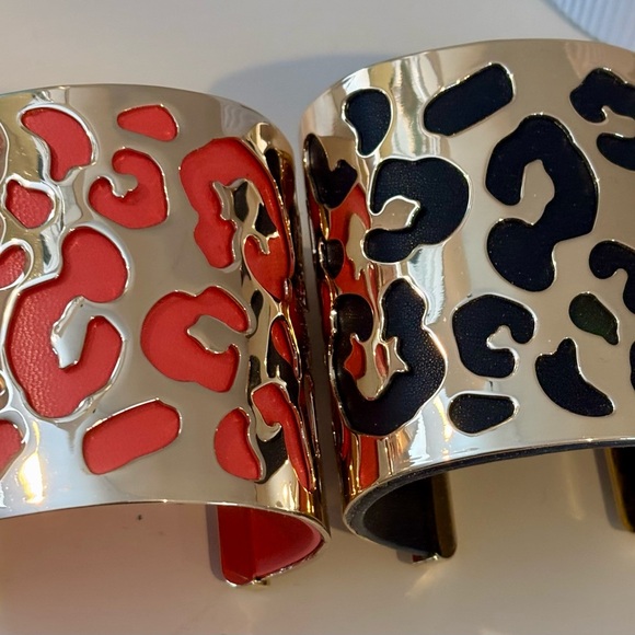 EUC worn once! 2 Beautiful E.c.a. cuff bracelets to go with anything! - Picture 4 of 6